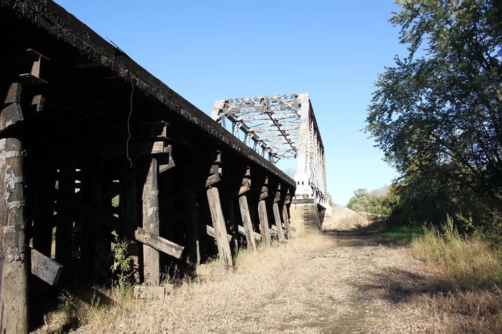 BNSF Little Blue River Bridge